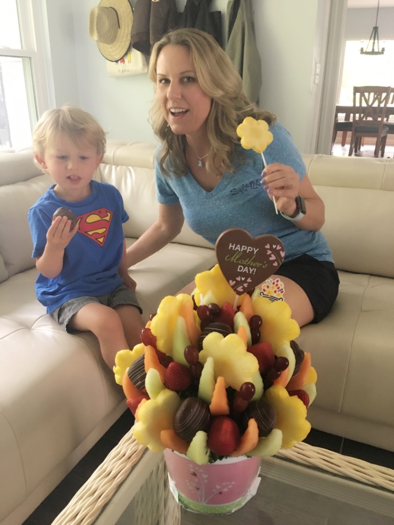 happy mothers day fruit bouquet